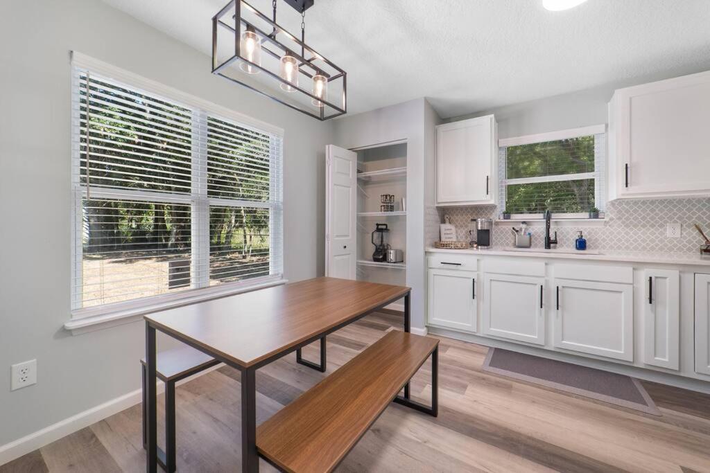 New Modern Bungalow Close To Downtown! Fully Fenced Yard St. Augustine Ngoại thất bức ảnh