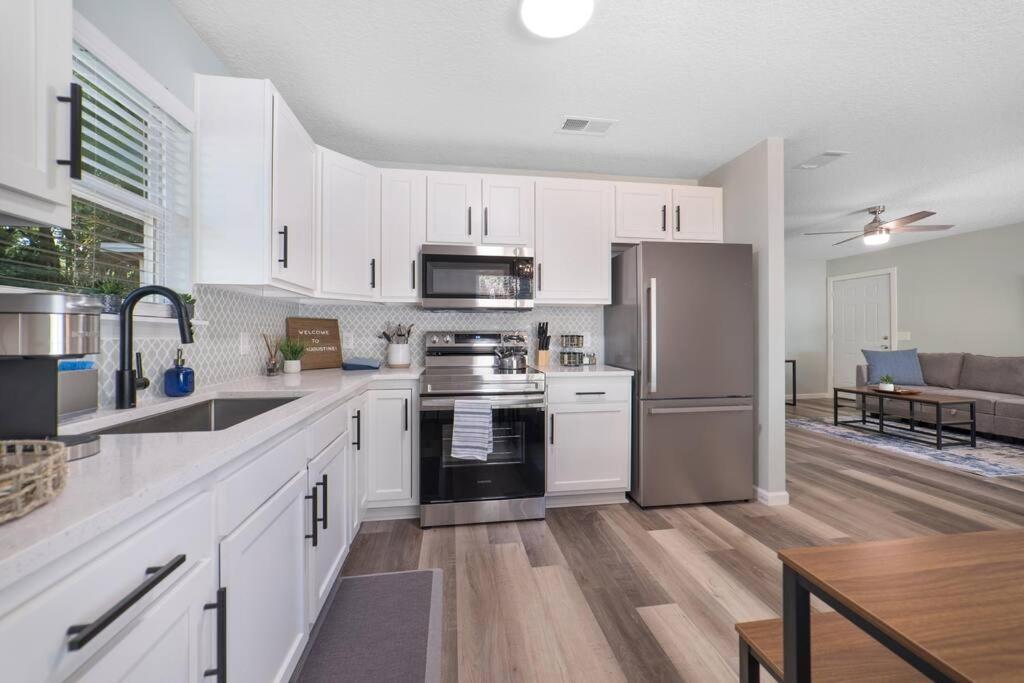 New Modern Bungalow Close To Downtown! Fully Fenced Yard St. Augustine Ngoại thất bức ảnh