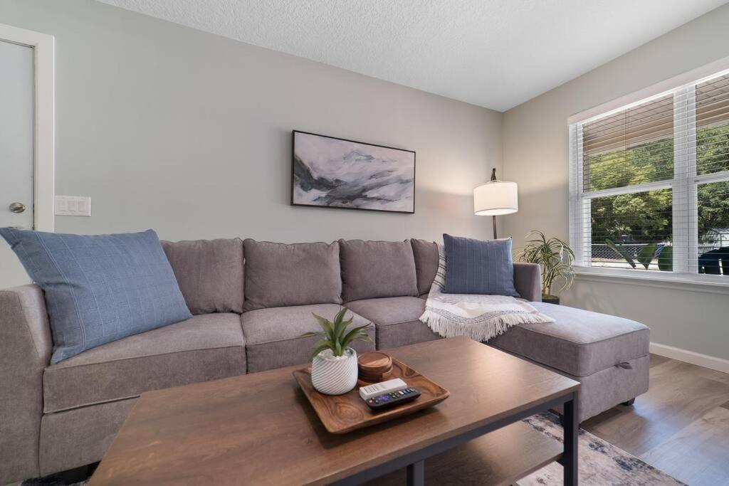 New Modern Bungalow Close To Downtown! Fully Fenced Yard St. Augustine Ngoại thất bức ảnh
