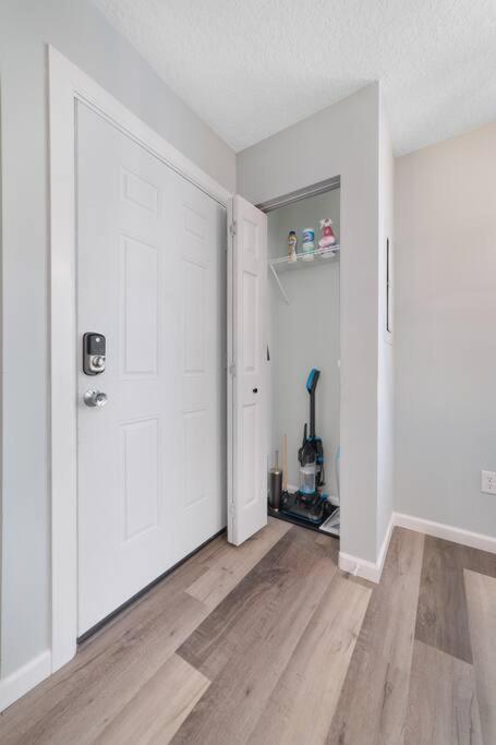 New Modern Bungalow Close To Downtown! Fully Fenced Yard St. Augustine Ngoại thất bức ảnh