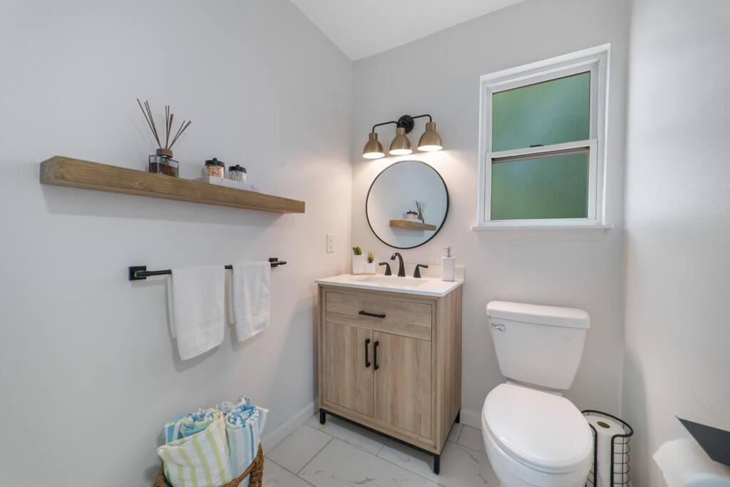 New Modern Bungalow Close To Downtown! Fully Fenced Yard St. Augustine Ngoại thất bức ảnh